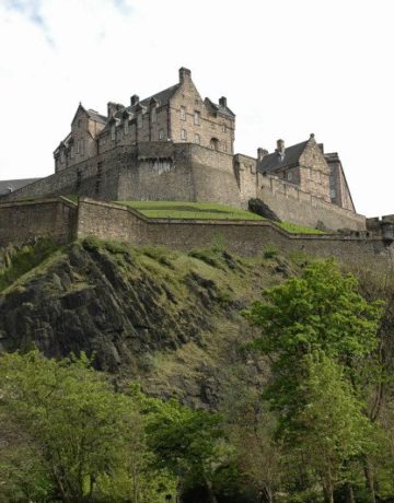 Edinburgh Castle - why not add a trip to Perthshire to your meeting in Edinburgh?